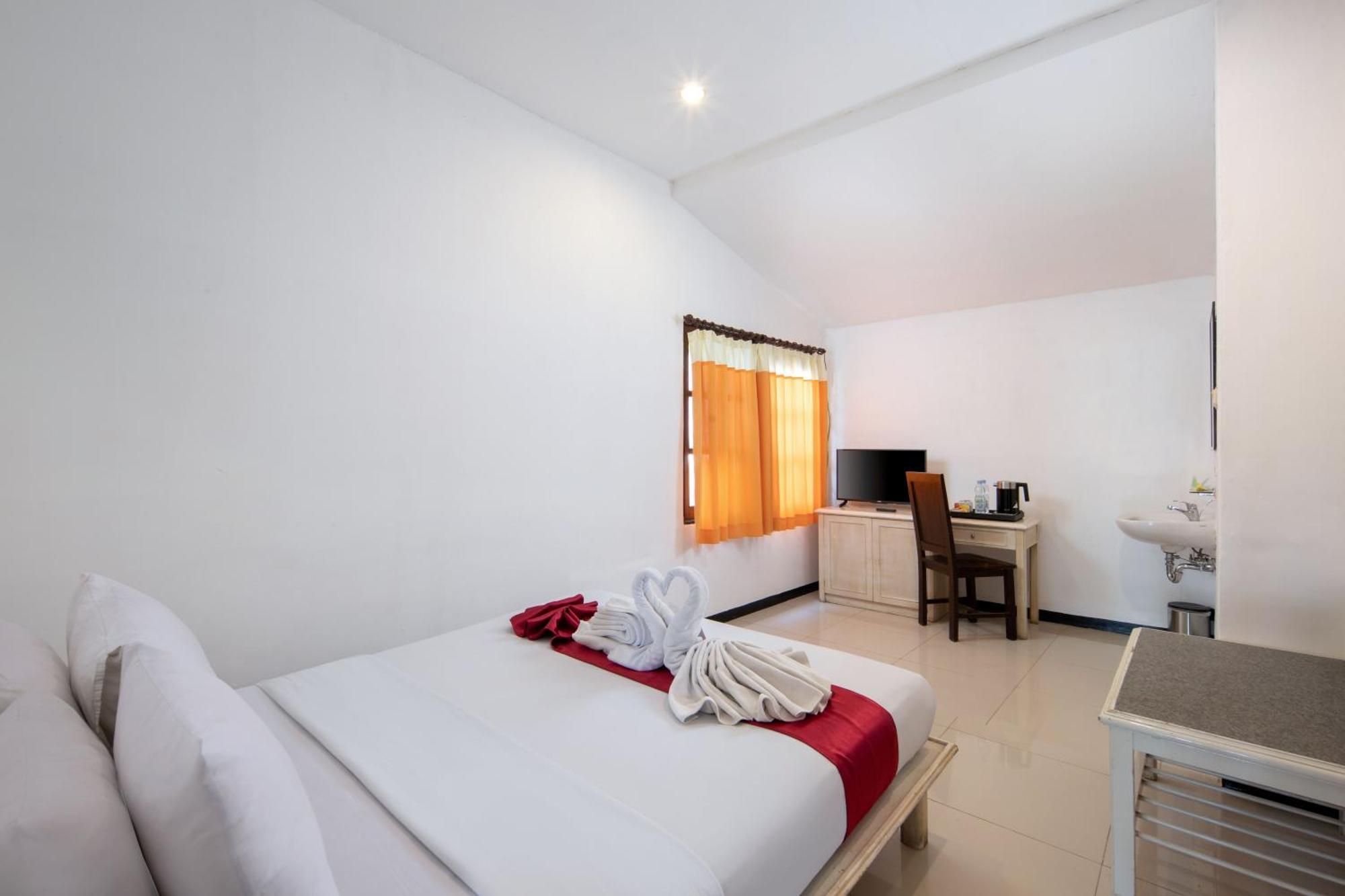 Royal Hotel And Villas Trawas Luaran gambar