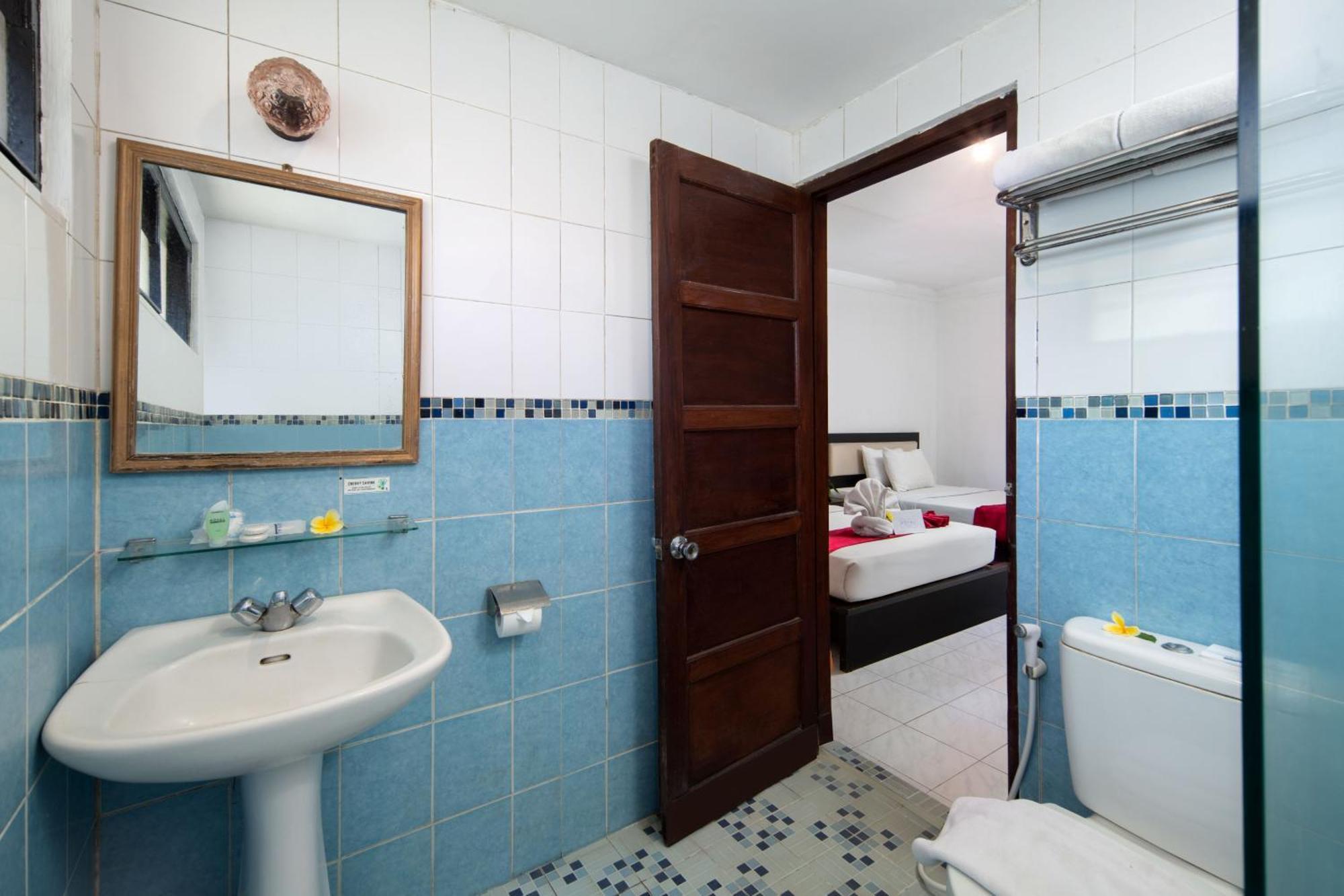 Royal Hotel And Villas Trawas Luaran gambar