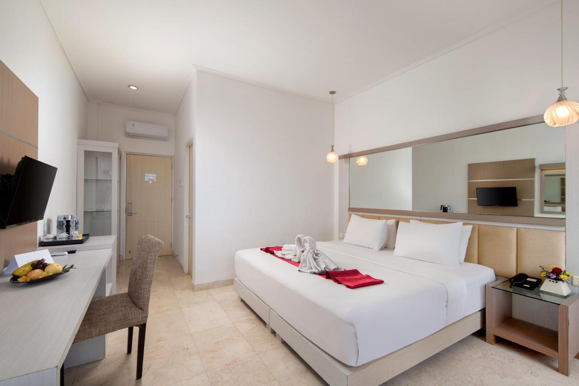 Royal Hotel And Villas Trawas Luaran gambar
